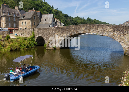 France Bretagne, Port De Dinan, Rance et le vieux pont Banque D'Images