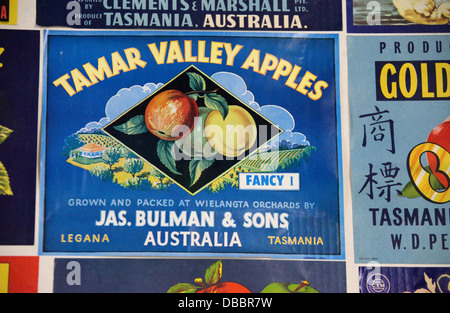 L'emballage Apple à l'affiche au Musée à Apple Grove en Tasmanie Banque D'Images