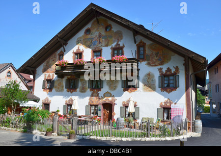 Bavière Oberammergau Lüftlmalerei architectural fresque fresques en trompe-l'oeil maisons peintes de Bavière Banque D'Images