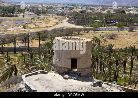 Tour d'observation typique à Fujairah, Fujairah, Émirats Arabes Unis Banque D'Images