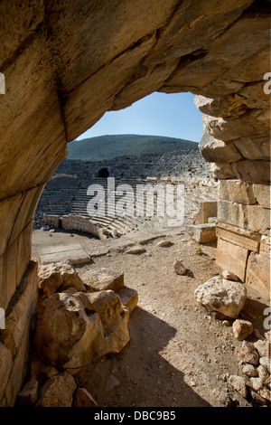 À l'entrée de l'ancienne ville lycienne amphithéâtre de Patara dans le sud de la Turquie Banque D'Images