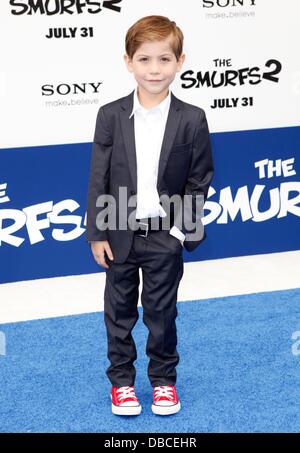 Los Angeles, CA. 28 juillet, 2013. Jacob Tremblay au niveau des arrivées pour les Schtroumpfs 2 Premiere, Regency Village Theatre à Westwood, Los Angeles, CA, 28 juillet 2013. Photo par : Emiley Schweich/Everett Collection/Alamy Live News Banque D'Images