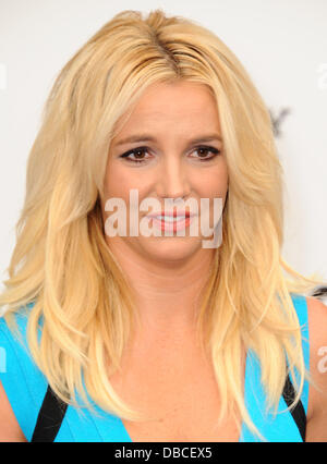 Los Angeles, Californie, USA. 28 juillet, 2013. Britney Spears assistant à la première de Los Angeles ''Les Schtroumpfs 2'' qui a eu lieu au Regency Village Theatre à Westwood, en Californie le 28 juillet 2013. L'année 2013. Credit : D. Long/Globe Photos/ZUMAPRESS.com/Alamy Live News Banque D'Images