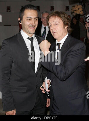 Paul McCartney, lors du lancement du livre de "Linda McCartney : La vie en photos' chez Phillips de Pury et Company - Départ Londres, Angleterre - 07.06.11 Banque D'Images