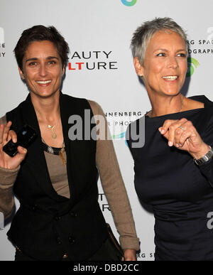 Alexandra Hedison, Jamie Lee Curtis 'Beauty Culture' Exploration photographique tenue à l'Annenberg Space for Photography Century City, Californie - 19.05.11 Banque D'Images