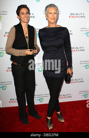 Alexandra Hedison, Jamie Lee Curtis 'Beauty Culture' Exploration photographique tenue à l'Annenberg Space for Photography Century City, Californie - 19.05.11 Banque D'Images