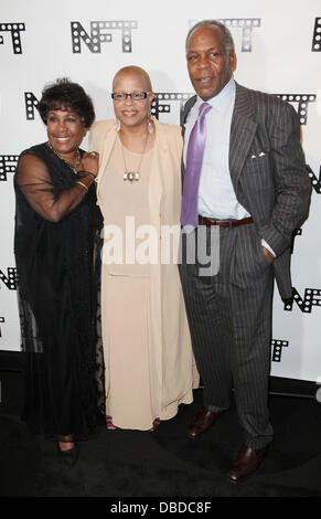 Starletta DuPois, Terrie Williams, Danny Glover Woodie King Jr., nouveau théâtre fédéral au Gala du 40e anniversaire l'Edison Ballroom de New York, USA - 22.05.11 Banque D'Images