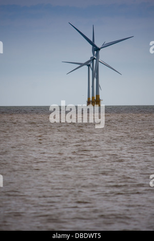 Les éoliennes de Great Yarmouth ville balnéaire. Fournir de l'énergie durable. Banque D'Images