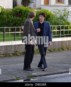 DUBLIN / IRLANDE 2-06-11 un lotissement Dublin southside était trnsformed en une succession républicaine de Belfast pour le tournage de ' Shadow Dancer ', un film sur une jeune femme ( Andrea Riseborough ) qui a été membre de l'IRA aux côtés de ses frères et son mari devient un informateur pour la MI5.Le film a également étoiles Clive Owen, et Gillian Anderson. Aidan Gillen PHOTO-P Banque D'Images