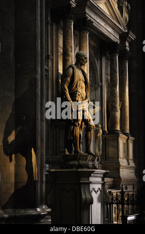 St Barthélemy écorché (1562). Renaissance. Statue par le sculpteur Marco d'agrate (ch. 1504- c. 1574). Cathédrale. Milan. Banque D'Images