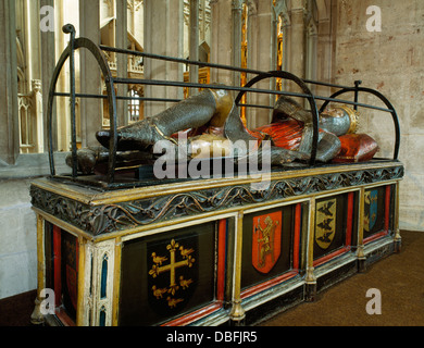 C'effigie en bois peint 13e de Robert Curthose, fils aîné de Guillaume le Conquérant, dans le presbytère de la cathédrale de Gloucester, en Angleterre, ancienne abbaye. Banque D'Images