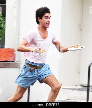 Sacha Baron Cohen sur le lieu de tournage de 'le dictateur' la ville de New York, USA - 14.06.11 Banque D'Images