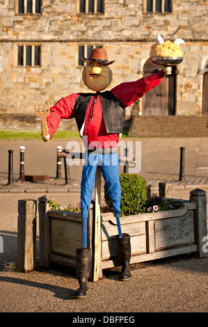 Un épouvantail à la 5e édition du Festival de l'épouvantail dans la bataille, Sussex, UK Banque D'Images