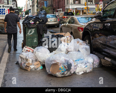 Déchets / corbeille à New York City Banque D'Images