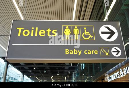 Signe des toilettes de l'aéroport Banque D'Images