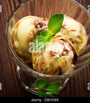 La crème glacée Tiramisu Banque D'Images