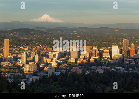 Vue sur la ville de Portland, Oregon, USA Banque D'Images