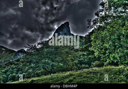 Les volcans d'Auvergne (HDR) Banque D'Images