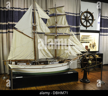 Chambre dédiée à la navigation. Type de bateau. Musée d'histoire et de la navigation. À l'intérieur. Riga. La Lettonie. Banque D'Images