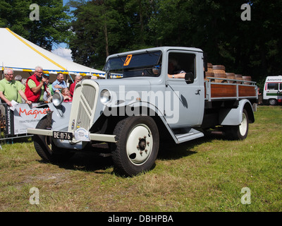 1946 CITROËN C 35, être-11-76 2 Banque D'Images