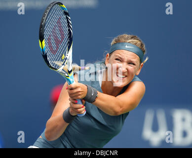 San Diego, Californie, USA. 30 juillet 2013. 31 juillet 2013 - San Diego - Juillet 31, 2013-- San Diego, CA -- Victoria Azarenka voit son coup à la Californie du Sud Open de tennis féminin au La Costa Resort and Spa. | Photo par Earnie Grafton/UT San Diego. Copyright UT San Diego 2013. (Crédit Image : Crédit : U-T San Diego/ZUMAPRESS.com/Alamy Live News) Banque D'Images