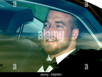 Andrew Cowles arrivant en voiture à parti d'Elton John, Windsor Angleterre - 23.06.11 Banque D'Images