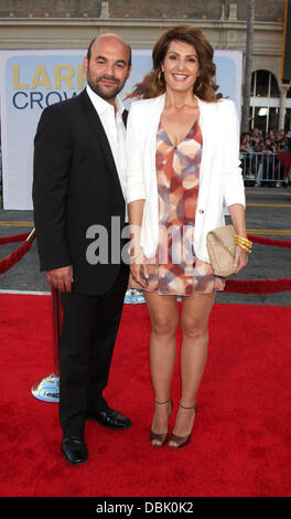 Ian Gomez et Nia Vardalos "Larry Crowne" Los Anglees Premiere at Grauman's Chinese Theatre - Arrivées Hollywood, Californie - 27.06.11 Banque D'Images