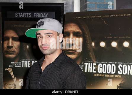 NEW YORK - 31 juillet : Boxer Paul Malignaggi ' assiste au bon fils' dépistage à Village cinéma le 31 juillet 2013 à New York City Banque D'Images