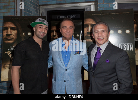 NEW YORK - 31 juillet : (L-R) Paul Malignaggi Boxer, Tony LoBianco, Ray "Boom Boom" Mancini assister à 'Le bon fils de dépistage des Banque D'Images