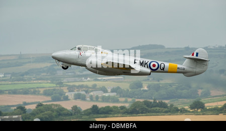 Gloster Meteor Jet WA591 sur le point de commencer l'affichage de vol (c) Bob Sharples/Alamy Banque D'Images