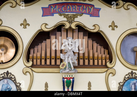 Victorian parc d'orgue à une foire à vapeur en Angleterre Banque D'Images