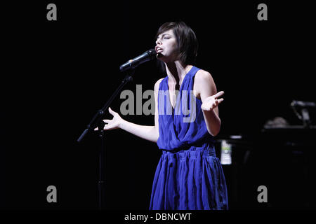 Krysta Rodriguez Broadway se bat pour la liberté" : un concert au profit de la jeunesse de la New York Civil Liberties Union européenne, tenue à la NYU Skirball Center for the Performing Arts - Performance. La ville de New York, USA - 25.07.11 Banque D'Images