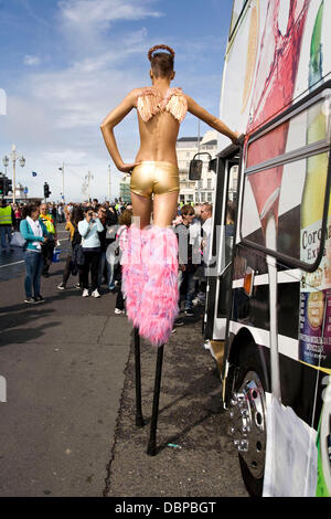 Gay Pride 2011 atmosphère Brighton Brighton, Angleterre - 13.08.11 Banque D'Images