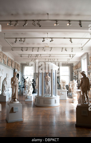 Des statues grecques et romaines, Walker Art Gallery, Liverpool, Royaume-Uni Banque D'Images