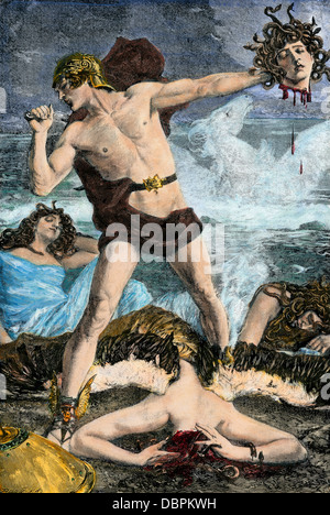 La Méduse Persée coupant la tête aux cheveux de serpents, dans la mythologie grecque. À la main, gravure sur bois Banque D'Images