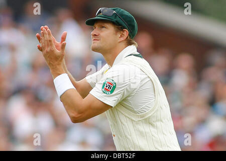 Manchester, UK. Le 04 août, 2013. Shane Watson pendant quatre jours de l'Investec Cendres 4e test match à Old Trafford Cricket Ground, le 04 août, 2013 à Londres, en Angleterre. Credit : Mitchell Gunn/ESPA/Alamy Live News Banque D'Images