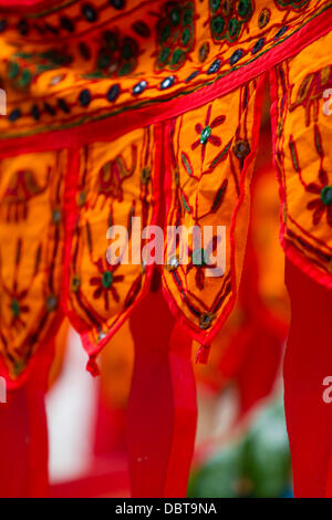 Leicester, UK, 4 août 2013. Détail d'un char utilisé pendant le festival de rue Rathayatra dans le centre-ville de Leicester. Trois chars de 40 pieds ont été tirés à travers la ville, accompagnés par la danse et la musique. Rathayatra est un festival vieux de 5000 ans originaires de Catherine Berdonneau Puri en Inde. Credit : Graham Wilson/Alamy Live News Banque D'Images