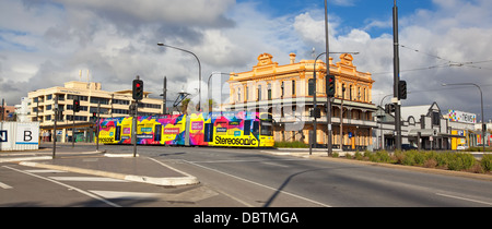 L'hôtel Newmarket, à l'angle de North Terrace et terrasse ouest dans la ville de Adelaide (Australie) Banque D'Images