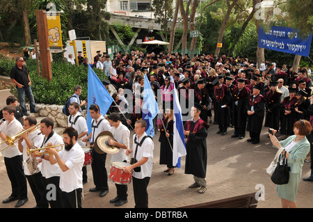 La cérémonie de remise des diplômes de doctorat. L'Université de Haïfa, Israël 29 Mai 2013 Banque D'Images