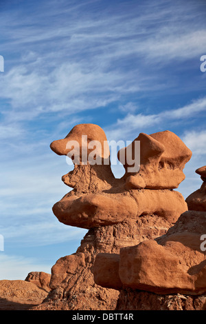 Hoodoo façonné comme un canard, Goblin Valley State Park, Utah, États-Unis d'Amérique, Amérique du Nord Banque D'Images