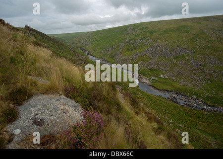 L'été orageux ciel de Tavy Cleave, Dartmoor National Park Devon Uk Banque D'Images