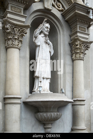 L'Église mère miraculeuse 'Virgin', quartier Miraflores de Lima au Pérou. Banque D'Images