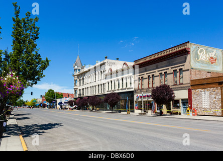 Geiser Grand Hotel historique sur la rue principale au centre-ville de Baker, Nevada, USA Banque D'Images