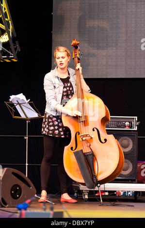 Groupe de jazz finlandais tout sur ève à la Kiel Week 2013, éditorial, le modèle ne libération Banque D'Images