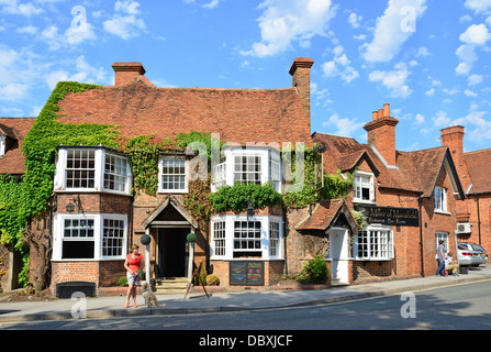 18e siècle 'le Miller of Mansfield' coaching inn, Goring-on-Thames, High Street, Oxfordshire, Angleterre, Royaume-Uni Banque D'Images