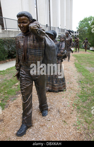 Image SCULPTURE patrimoine indien américain (©BRADLEY COOLEY 2007) MUSÉE D'HISTOIRE DE LA FLORIDE TALLAHASSEE FLORIDE USA Banque D'Images