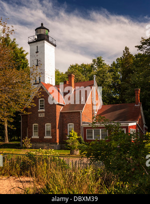 Le Presque Isle Light House.Il a été construit pour marquer l'entrée de la baie d'Erie en 1819. Banque D'Images