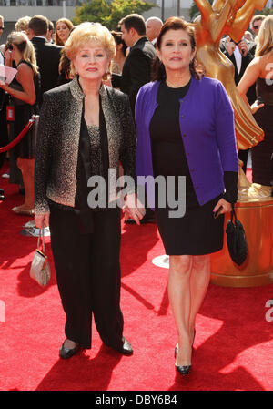 Debbie Reynolds, Carrie Fisher 2011 Primetime Creative Arts Emmy Awards tenue au Nokia Theatre L.A. Vivre à Los Angeles, Californie - 10.09.11 Banque D'Images