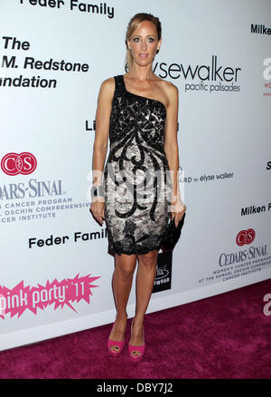 Kim Raver Elyse Walker présente la partie Rose 2011 au profit du programme Women's Cancer Cedars-Sinai tenue à la Drai Hollywood, Californie - 10.09.11 Banque D'Images