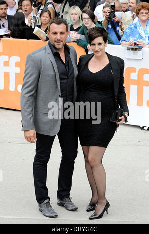 Patrick Huard et Anik Jean 36e Congrès annuel du Toronto International Film Festival - 'Starbuck' premiere arrivée au Roy Thomson Hall. Toronto, Canada - 14.09.11 Banque D'Images